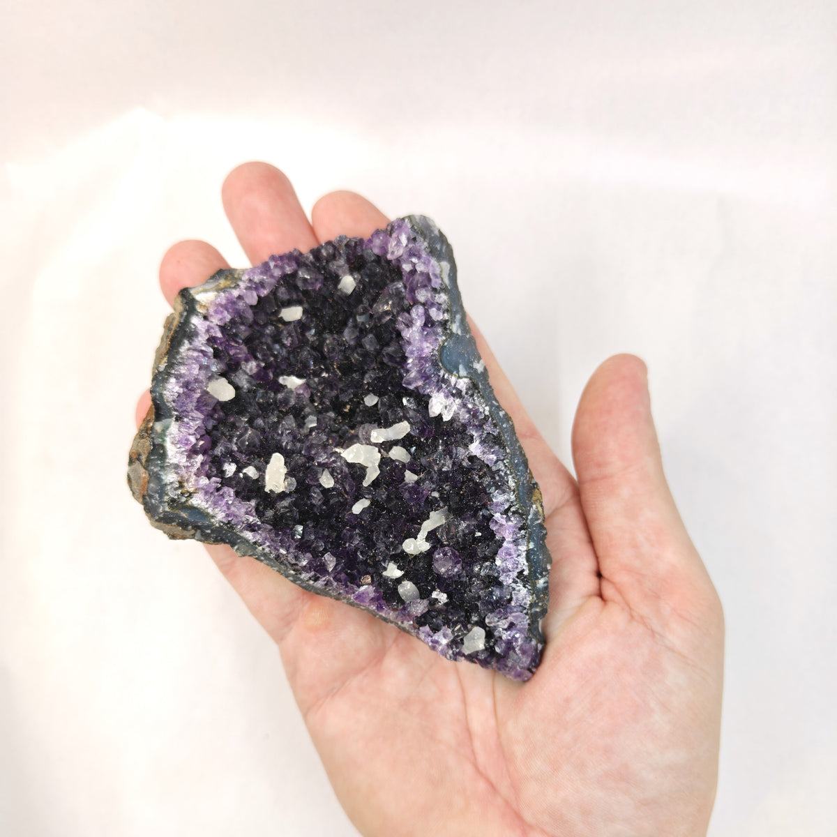 Amethyst cluster 277g
