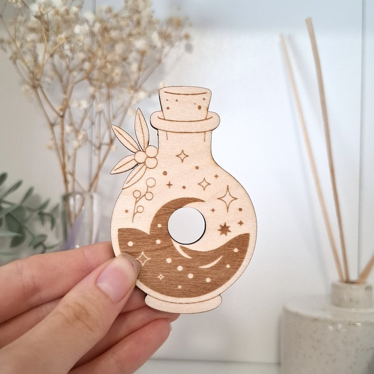 Spell Bottle Crystal Sphere Stand