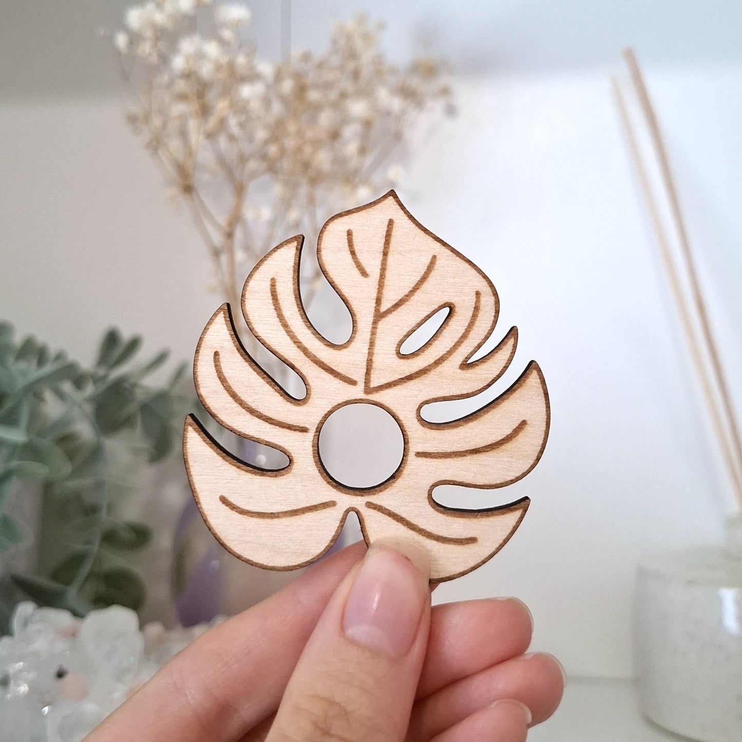 Monstera Crystal Sphere Stand