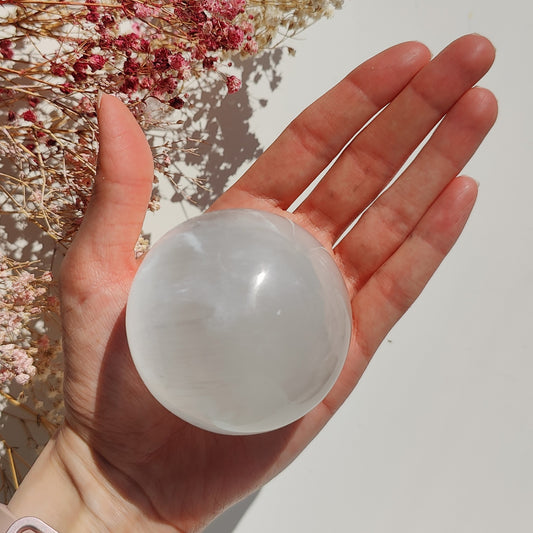 Selenite sphere